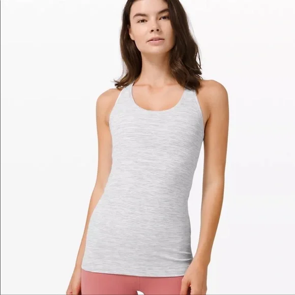 Lululemon tank - Picture 1 of 3